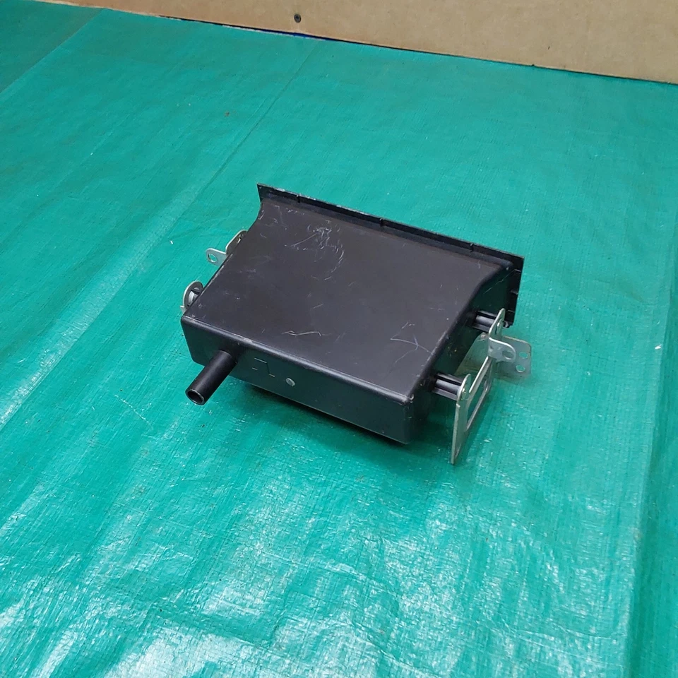 1993-1995 Nissan Pickup Truck Center Dash Console Storage Compartment Tray OEM - Image 4 of 4