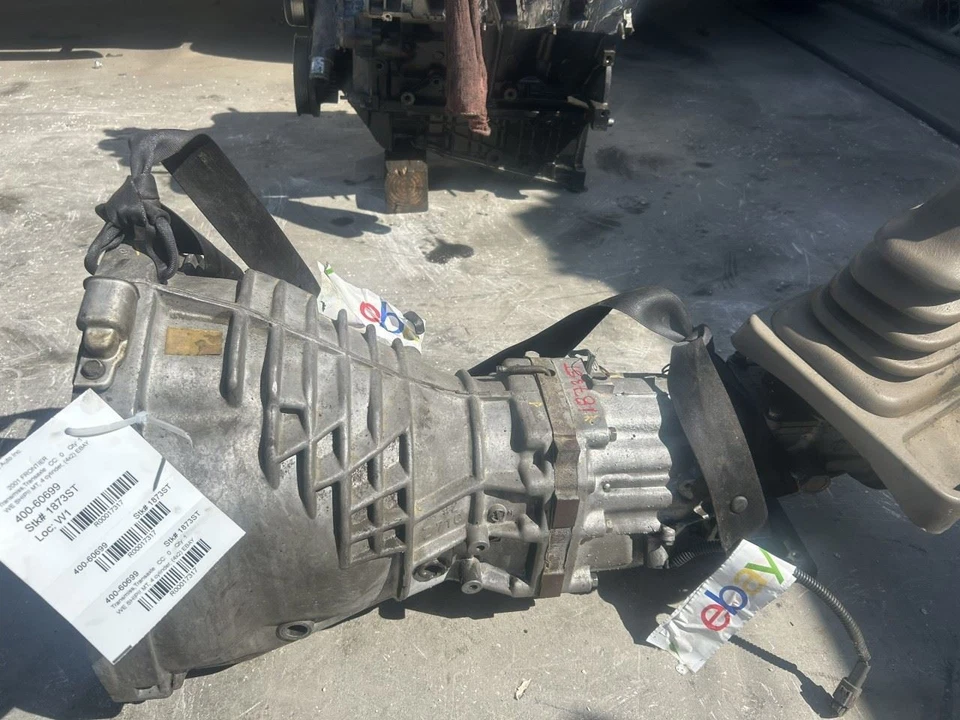 Nissan Frontier 2001 2,4 L transmisión manual usada STK# 1873ST Foto 2 de 4