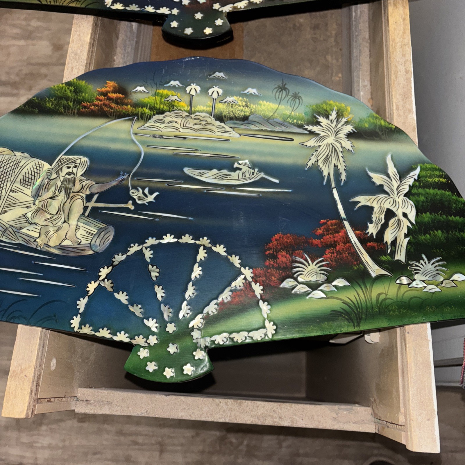 Vintage Hand painted Mother Of Pearl Inlay Oriental Decorative Wall Fan