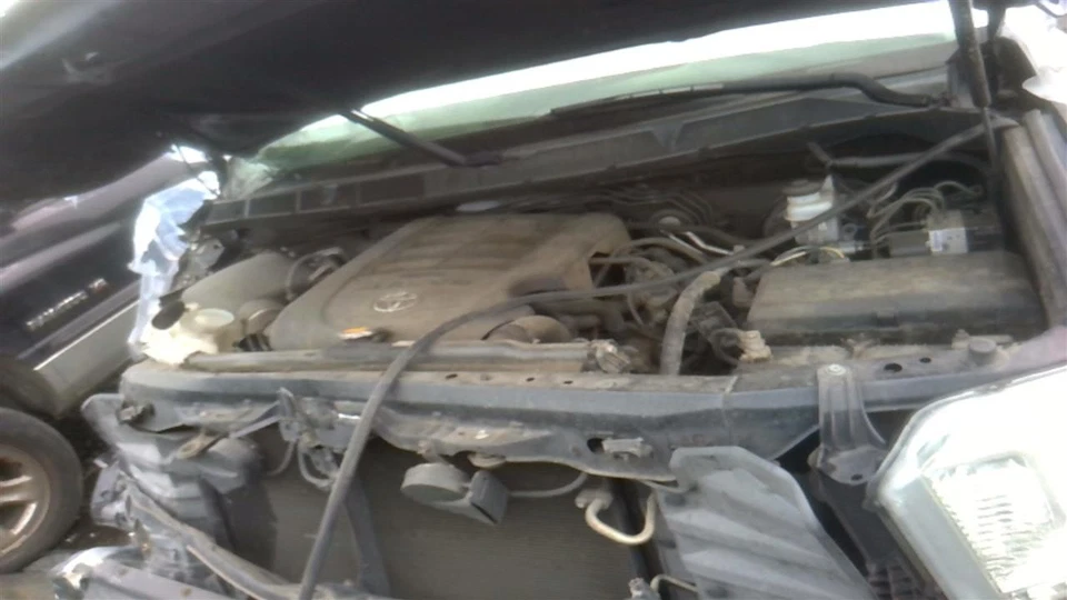 Used Automatic Transmission Assembly fits: 2014 Toyota Tundra AT 4.6L 4x4 Grade Foto 2 de 4