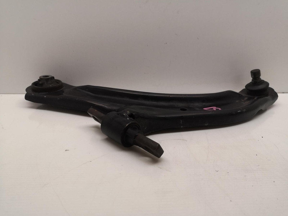 NISSAN SERENA MK4 C26 2010 - 2016 LEFT FRONT LOWER CONTROL