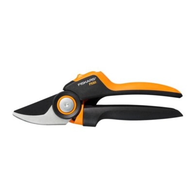 FISKARS Xseries PowerGear Gartenschere Bypass M (P921) 0622 4461