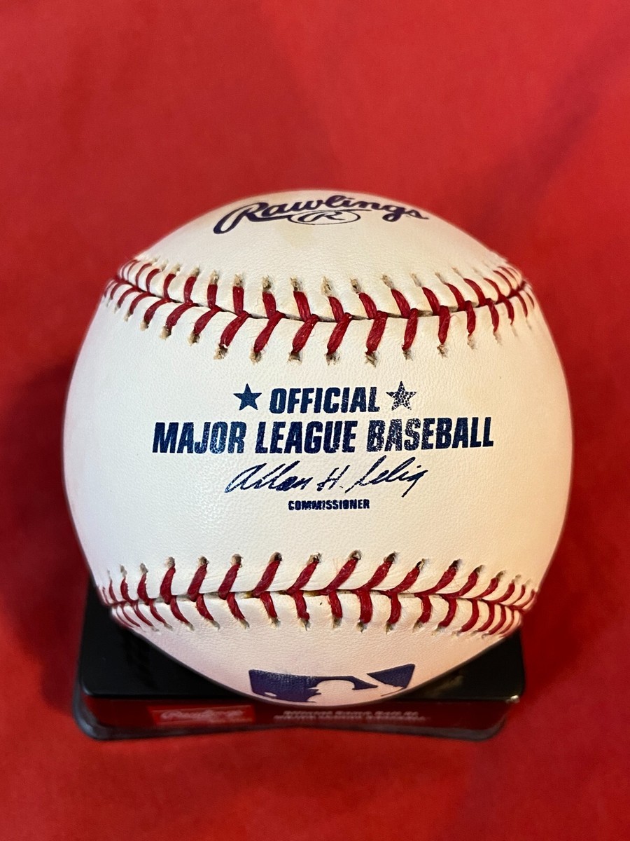 GREG MADDUX AUTOGRAPHED SIGNED MAJOR LEAGUE BASEBALL OML ATLANTA