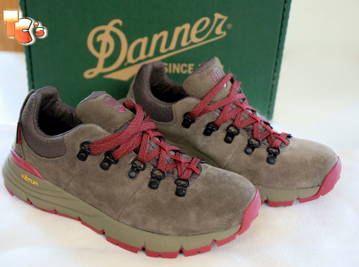 Women's 600 Low 3" Gray/Plum Hiking Boot |