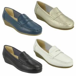 down to earth shoe brand