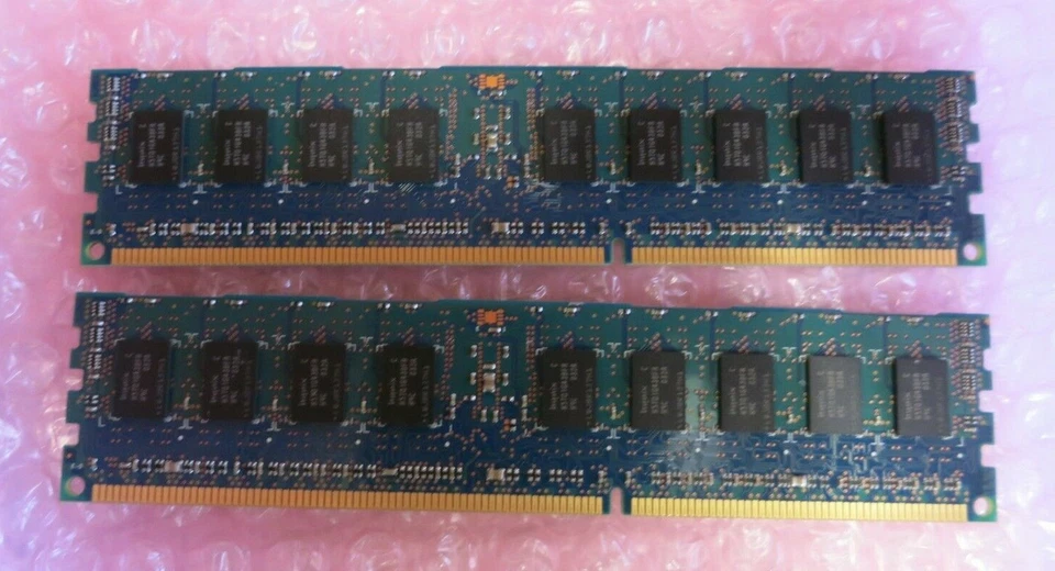 Hynix HMT125R7BFR4C-H9 4GB 2x2GB PC3-10600 DDR3-1333MHz ECC CL9 240P DIMM Memory - Image 2 of 3