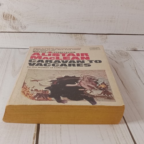 Caravan To Vaccares by Alistair MacLean 1970 Adventure Fawcett Paperback - Imagen 4 de 10