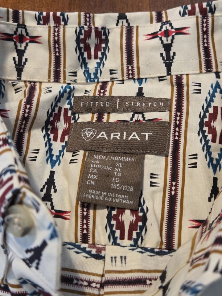 Ariat Men's Southwestern Aztec Navajo Button Down Shirt XL Fitted Stretch - Image 4 of 4