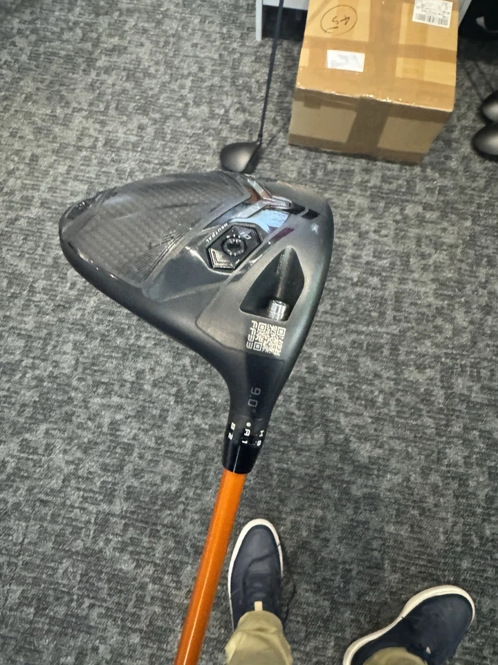 Cobra DS Adapt LS Driver - Image 2 of 4