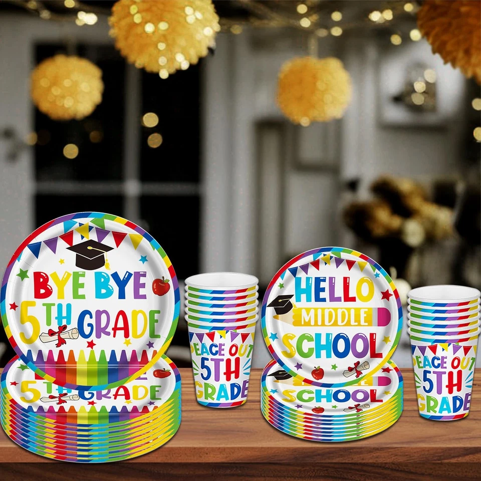 Juego de decoraciones de graduación de quinto grado platos pancarta tazas servilletas mantel 2025 Foto 4 de 4