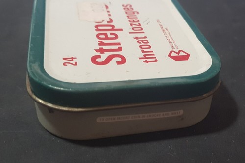 Vintage 'Strepsils Throat Lozenges Tin Boots' £2.99 - Picture 10 of 11