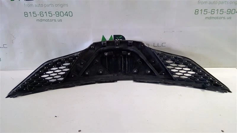 Nissan Rogue Sport 2019-2021 montaje parrilla delantera 62310-6MD0A Foto 3 de 4