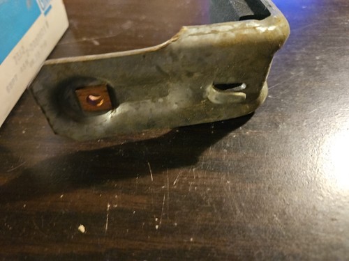 NOS GM 20006218 Front Door Window Bumper Support FOR 77-81 Olds/Buick/Pont/Chevy - Picture 6 of 7