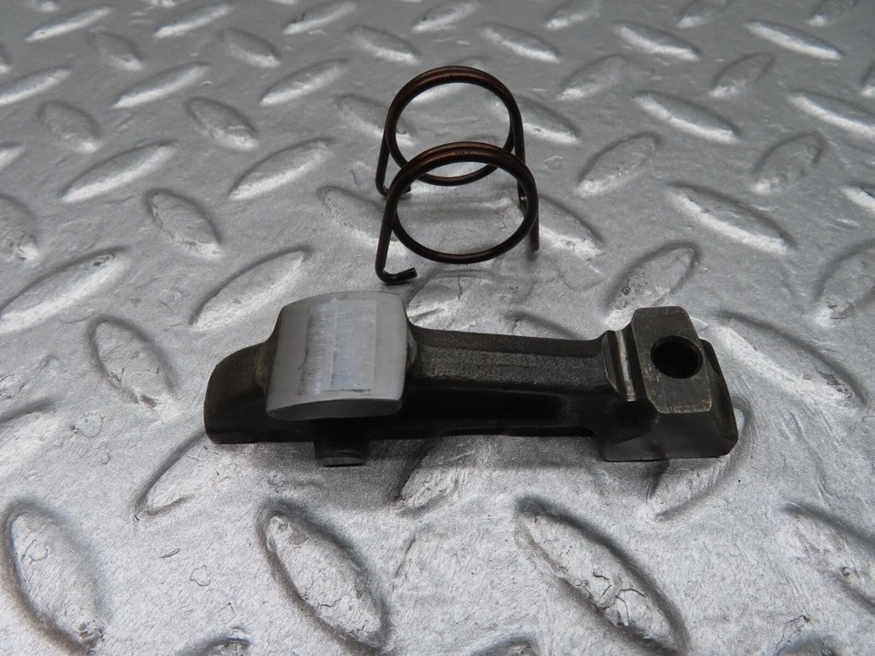 ♥12861♂ Mercedes-Benz W111 220SE válvula brazo basculante con resorte de retención Foto 3 de 4