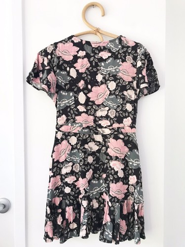 SPELL DESIGNS Dress Size XS Black Floral Short Sleeve Pockets Rayon Winona Mini - Picture 5 of 8