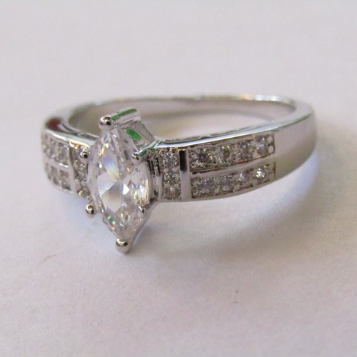 Lote de Anillos de Compromiso Set de 4 Piezas Piedra Circalina Rodio Grandes Tamaños Concurso de Pista - Imagen 8 de 8