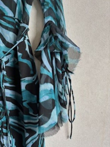 Blue/Teal/Black Chiffon Layered Sleeve Wide Leg Size 8 Jumpsuit from ASOS - Picture 6 of 11