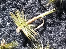 TROUT DRY FLY BLUE WING OLIVE MIDGE SIZE 22 CUSTOM TIED FRONTIER FLY COMPANY