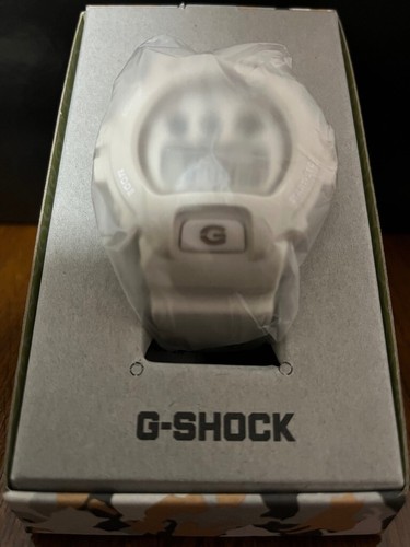 CASIO G-SHOCK DW-6900SHB-7JR Shiba Inu Model Wristwatch White Japan New - Picture 10 of 16
