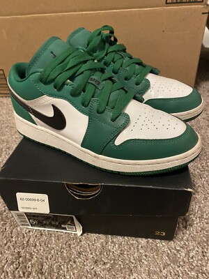 pine green jordan 1 low youth