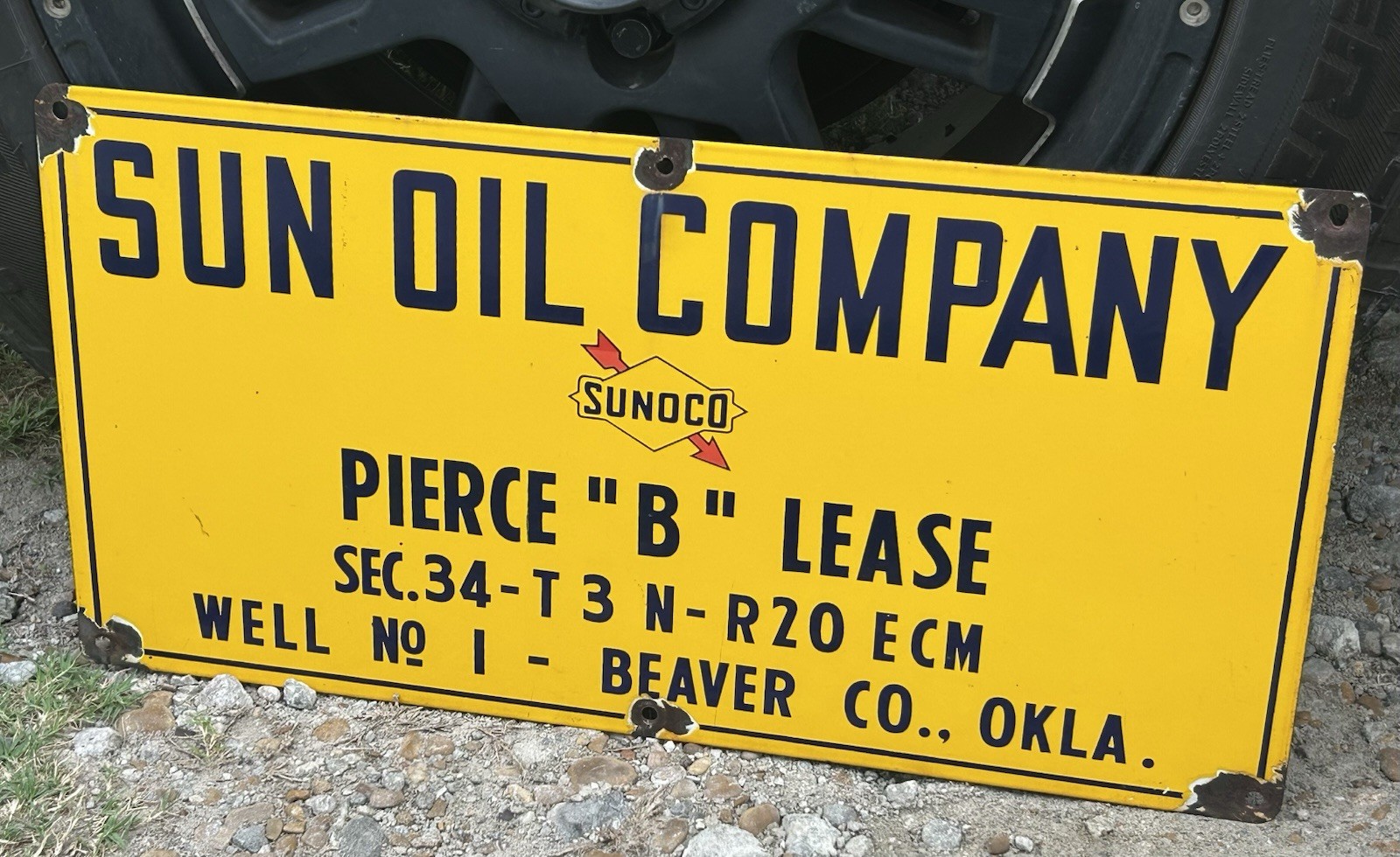 Vintage SUN OIL COMPANY SUNOCO Lease OIL PORCELAIN SIGN