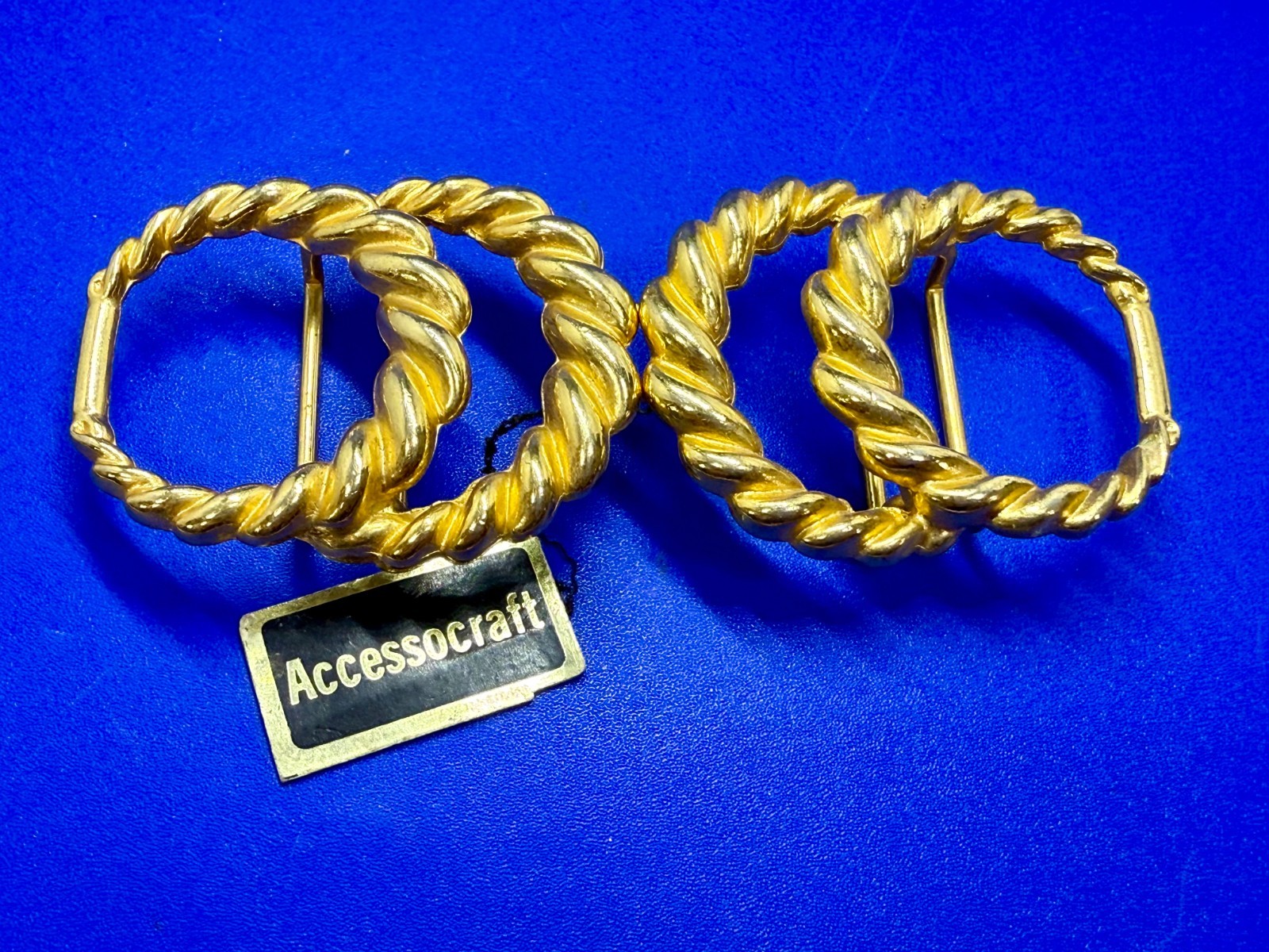 Twisted Rope Openwork Interlocking Two Piece Gold… - image 3