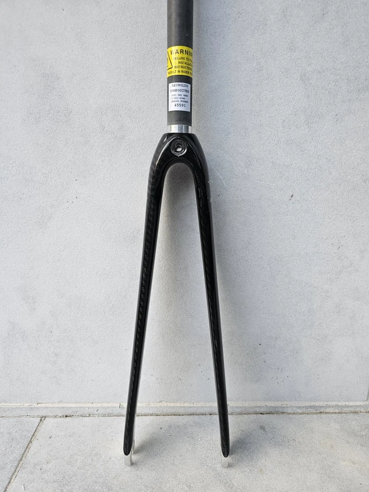 Reynolds Ouzo Pro Aero Carbon Fork 650c 1" Threadless 285mm Steerer 40 Rake NOS - Image 2 of 4