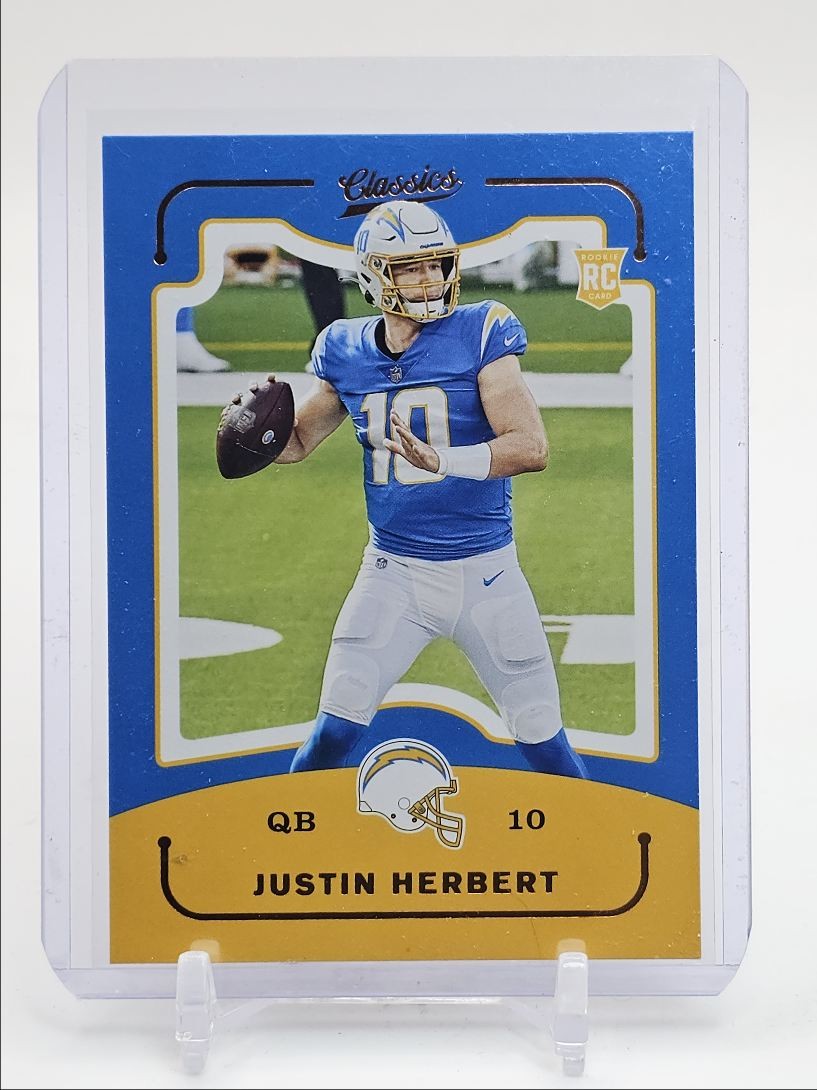 JUSTIN HERBERT 2020 CHRONICLES CLASSICS ROOKIE BASE CHARGERS RC Q1342