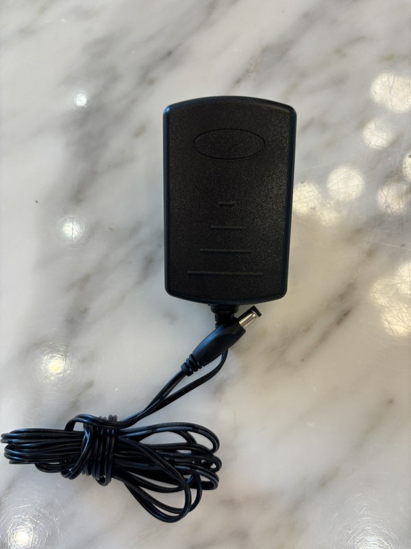 Honor ADS-26F-12 1224GPCU Power Supply Adapter 12V 2.0A Switching
