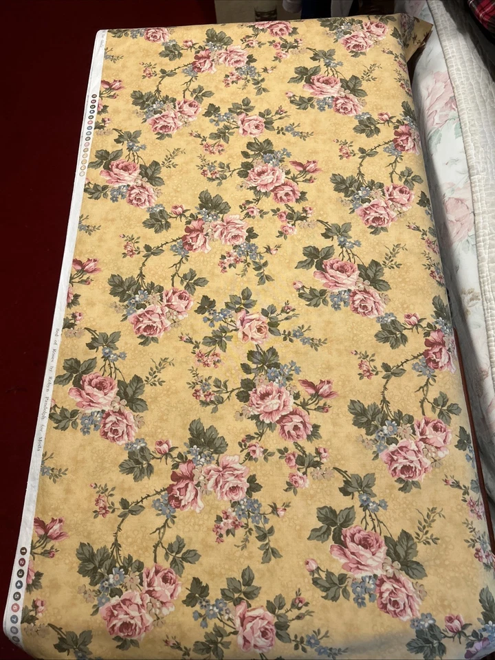 1 1/2 Yd  Moda Gold Green Reds Pink Bed Of Roses By Robyn Pandolph 42" Wide - Image 2 of 4