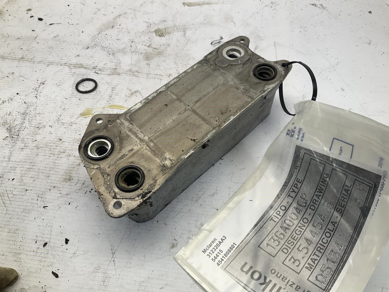 16-21 Mclaren 570s Clutch Oil Cooler T
