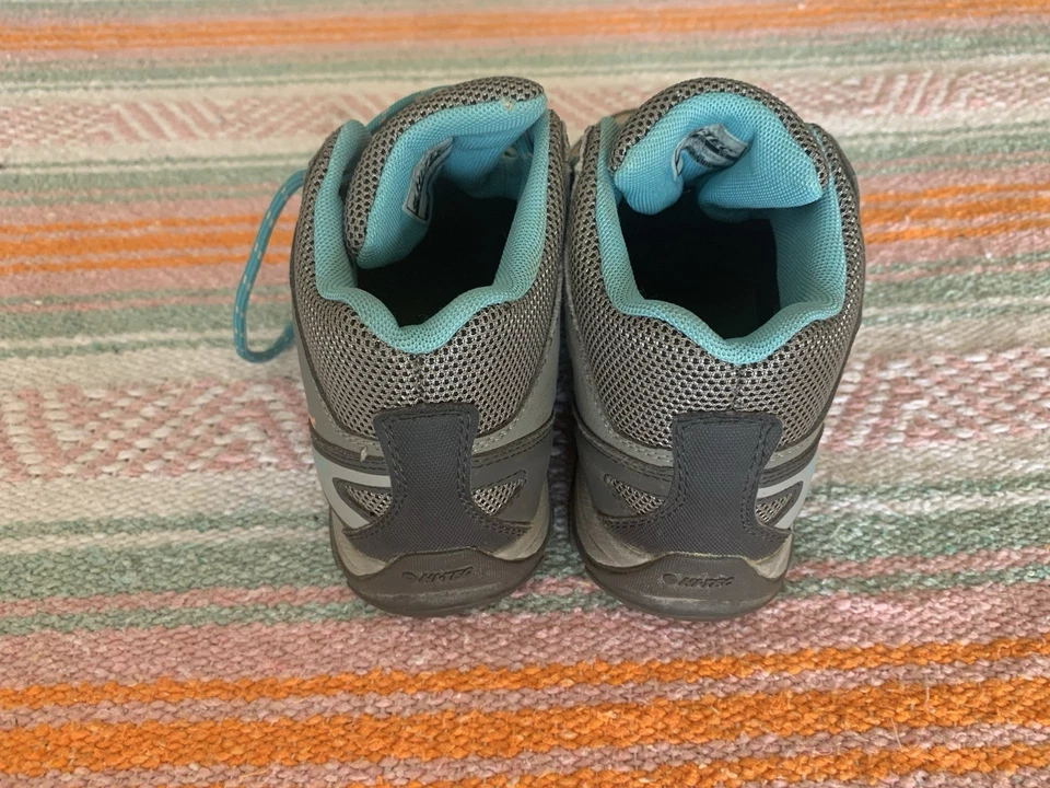 Hi-Tec Kids Size 2.5 Grey Lace-Up Hiking Boots - Image 4 of 4