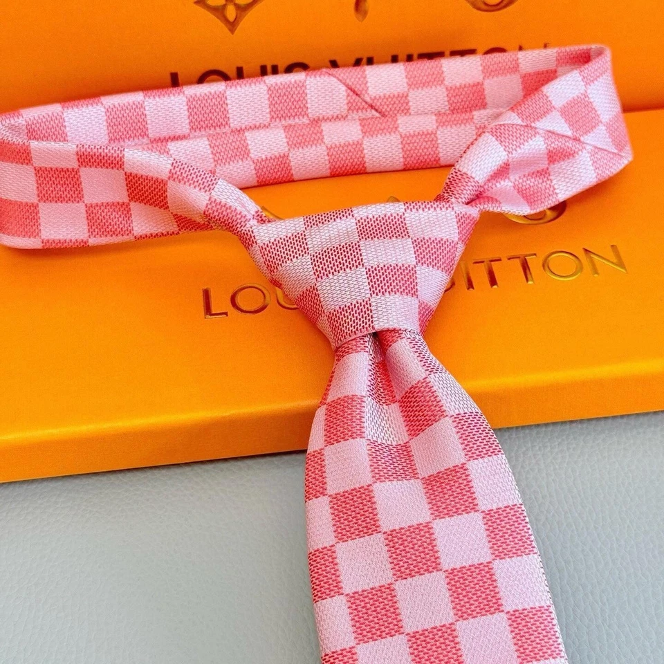 Corbata de seda informal a cuadros Louis Vuitton para hombre rosa 3*58 pulgadas Foto 4 de 4