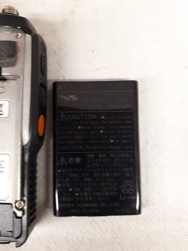 Yaesu VX-3E Compact FM Dual Band Transceiver and wide band RX 0.5 to 999MHz. - Zdjęcie 14 z 18
