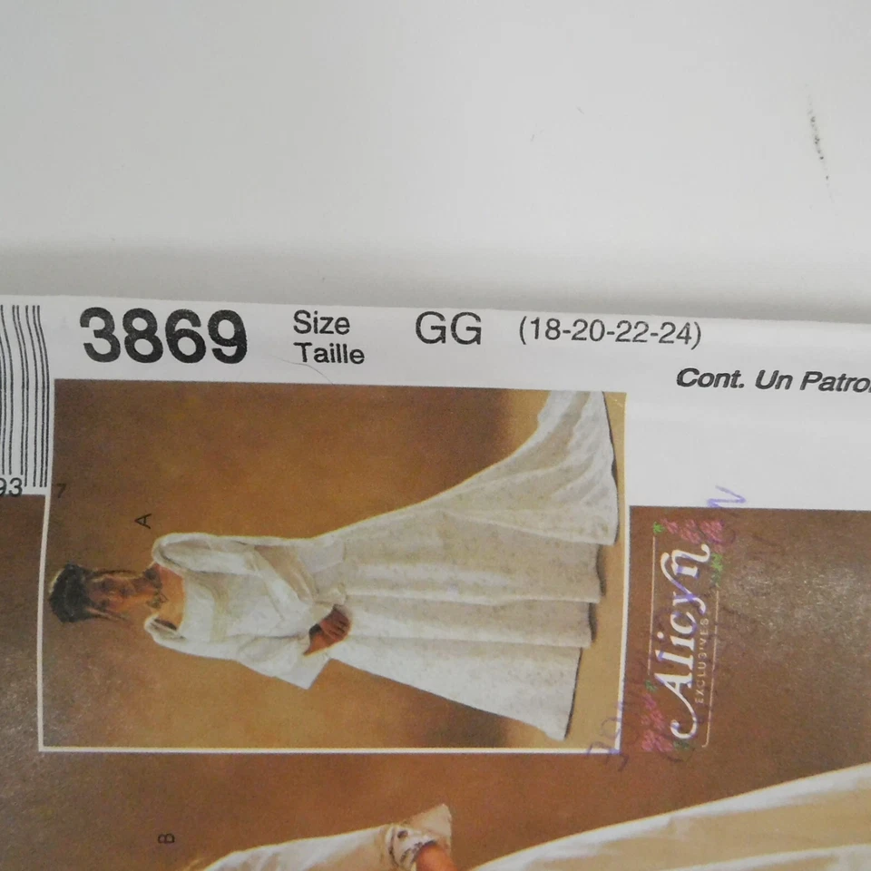 McCalls 3869 Misses Alicyn Bridal Gown Medieval Evenin Pattern Size 18-24 Uncut - Image 4 of 4