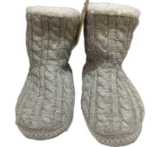 Muk Luks Slipper Boots Women's Size 7-8 Grey Rib Faux Fur Lined Cozy Comfort NEW
