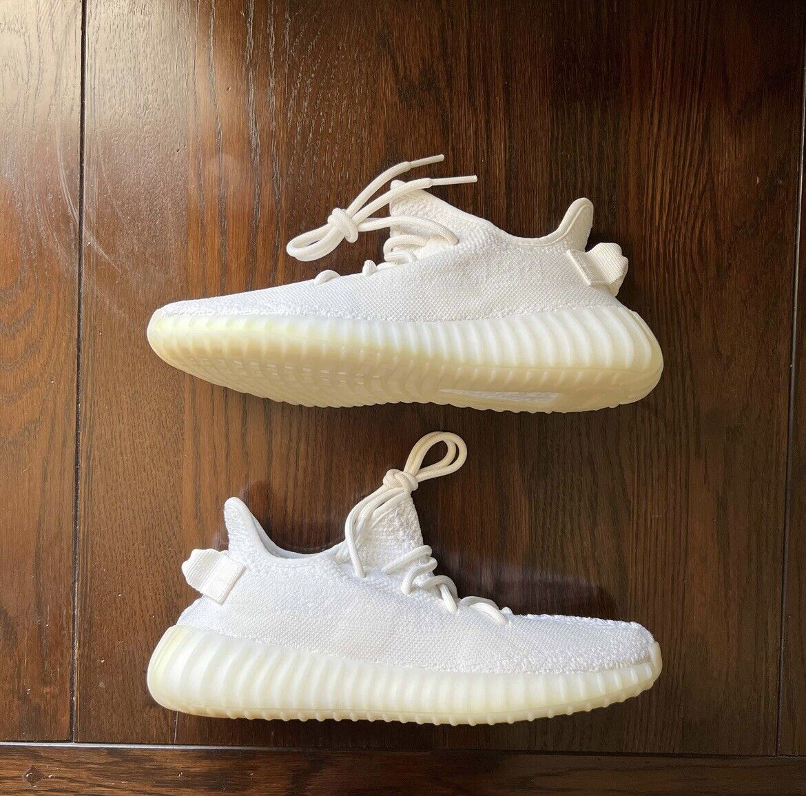 Adidas Yeezy Boost 350 V2 Cream White/Triple White Size 7.5 Adidas Yeezy Boost 350 V2 Cream White/Triple White Size 7.5