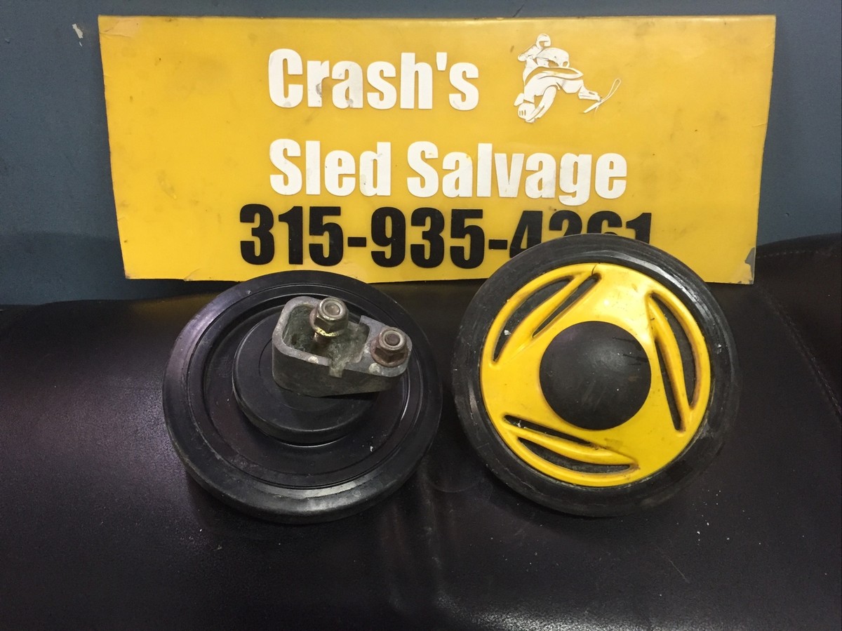 99-07 Skidoo Zx Mxz Rev Pair Idler Wheels & Bracket Mount Support