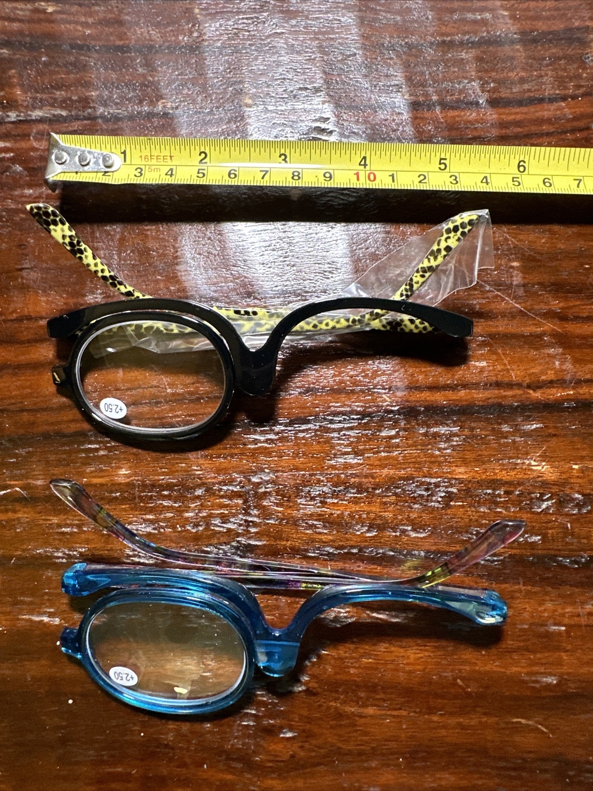 Monocle reading glasses 2.50 Very colorful and stylus. eBay