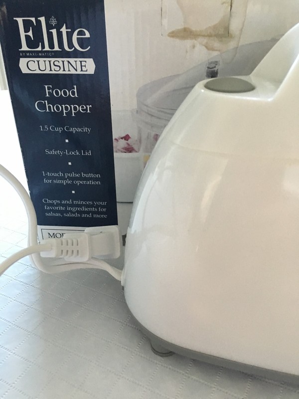 Chopper Food,Elite Cuisine by Maxi-Matic, Model EMC-001, 1.5  Cup Capacity Used