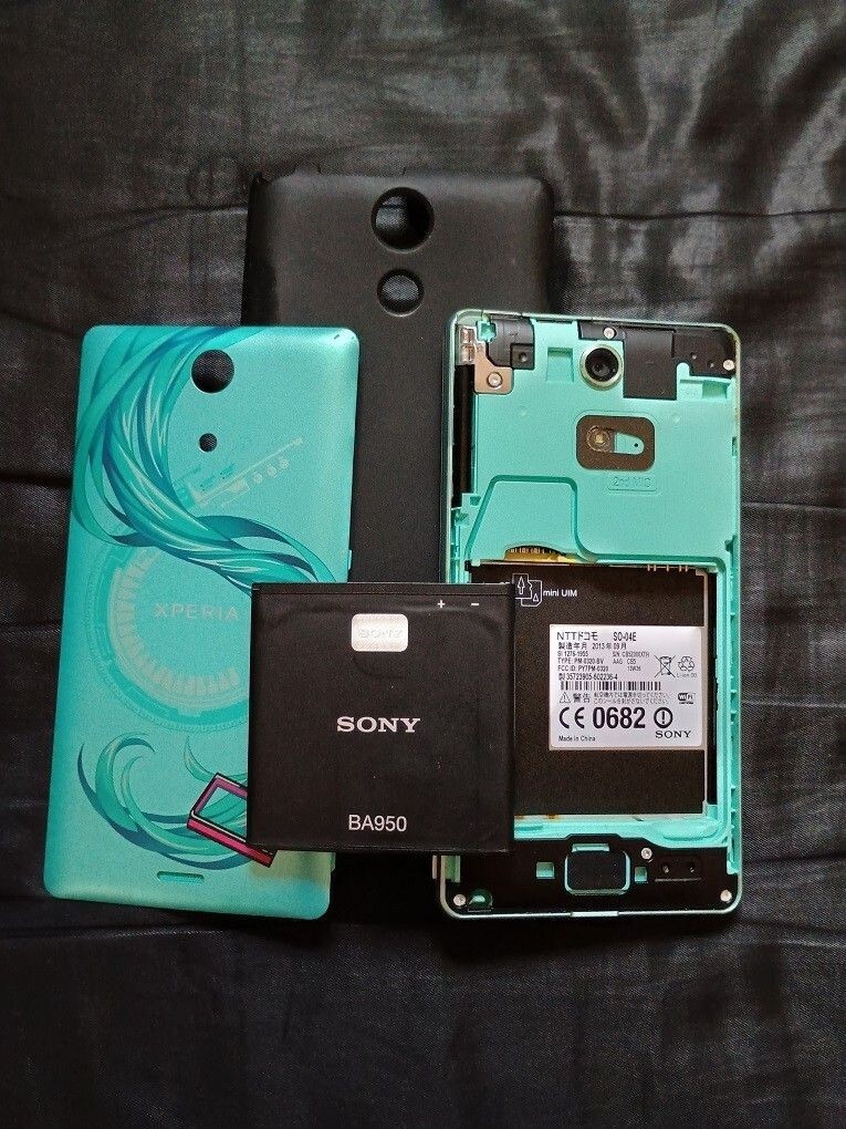 docomo Xperia feat. HATSUNE MIKU SO-04E Smartphone 32GB docomo Xperia feat. HATSUNE MIKU SO-04E Smartphone 32GB