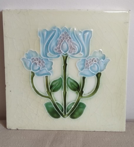 Antique Art Nouveau Fireplace Tile Floral Majolica 6" X 6" - Picture 2 of 12