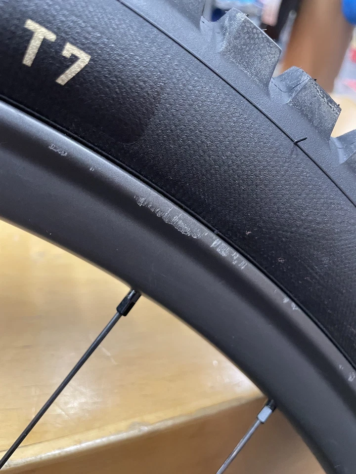 Specialized Карбоновое Колесо Roval Traverse 27.5 DT 350, Драйвер XD, Шина-элиминатор - Изображение 3 из 4