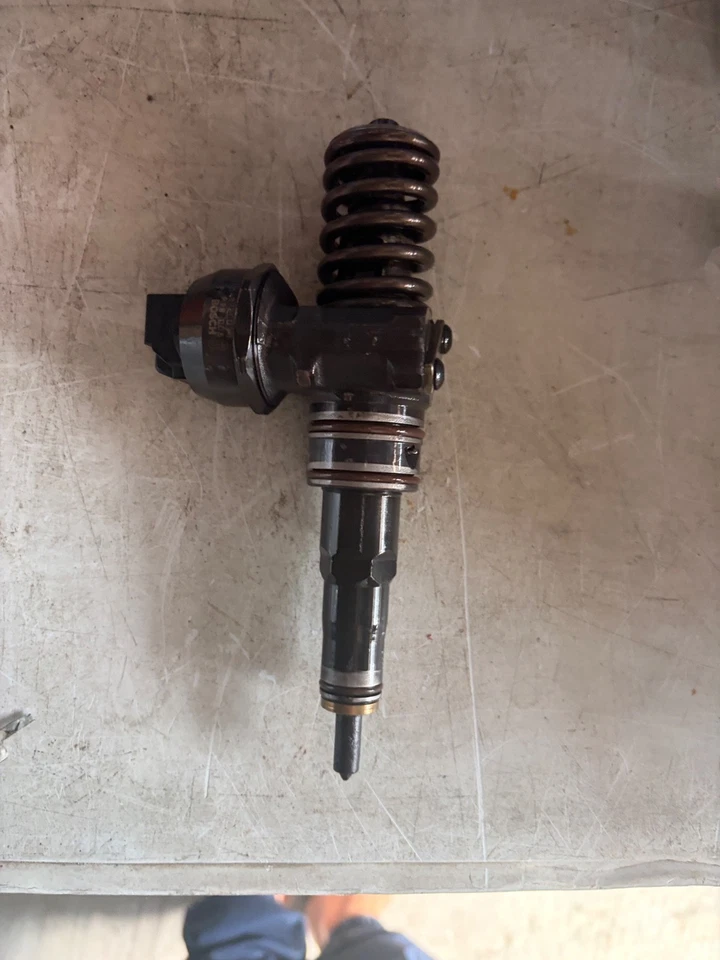 Injecteur Pompe BOSCH 0414720039 VW Audi Seat Skoda 1.9 TDI 130 150 - Occasion - Photo 1/4