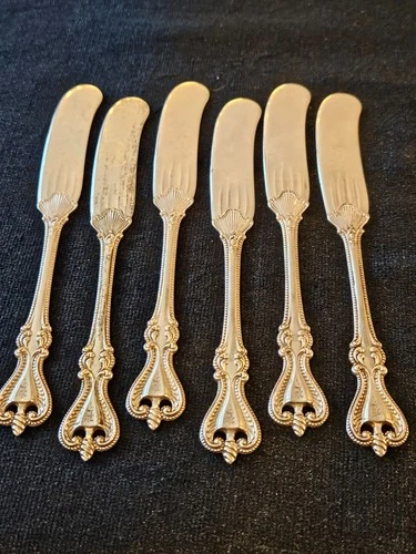 Six Towle Old Colonial Sterling Silver Flat Butter  Spreaders 5-3/4" 132 Grams