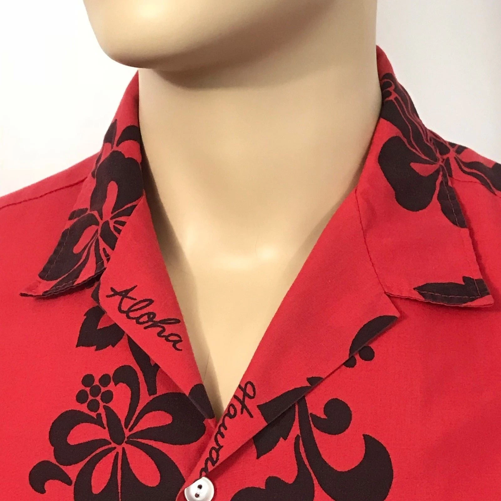 Tamare Hawaiian Islands Large Hawaiian Aloha Shirt Red Black Hibiscus