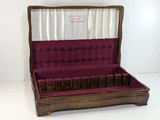 1847 Rogers Bros Vintage Dark Wood Flatware Storage Chest Tarnish-Proof for 12