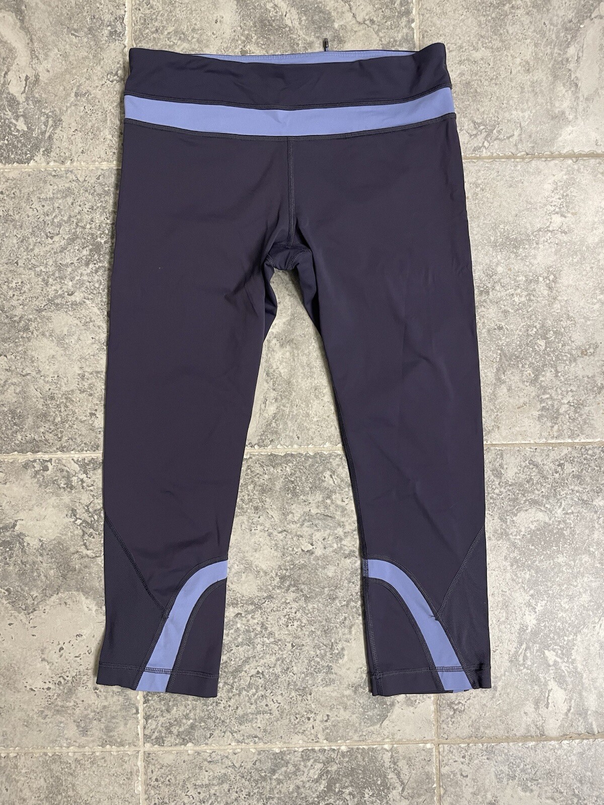 Lululemon Inspire Crop II Pants Cadet Blue/Lullaby Women’s Size 8