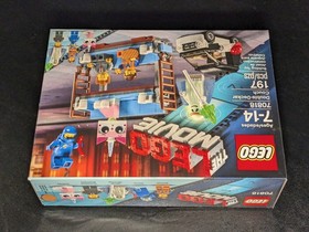 THE LEGO 70818 MOVIE Double Decker Couch Set Exclusive Minifigures NEW SEALED 🆕