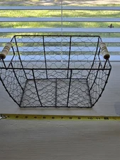 🐔Metal Chicken Wire Shopping Basket  Flower Farmhousel Privative Holiday 12"x8"